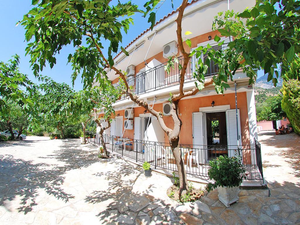 Emilia Apartments Trapezaki  Exterior foto