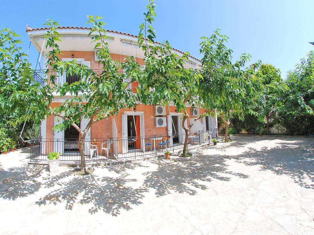Emilia Apartments Trapezaki  Exterior foto