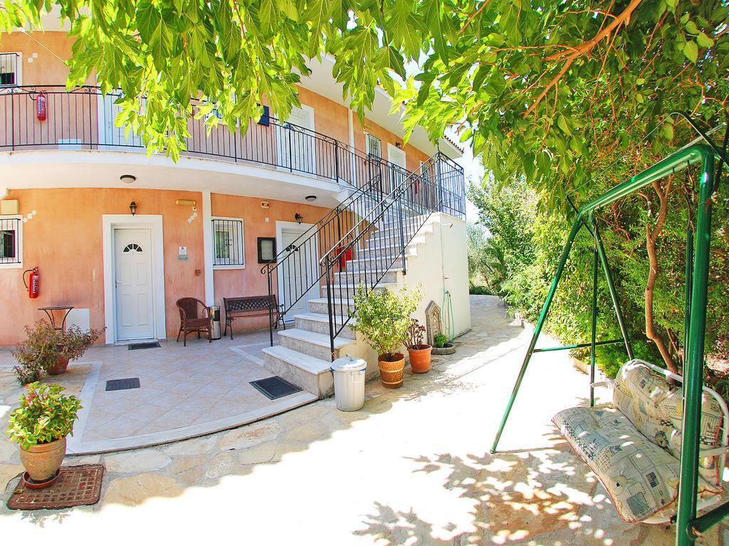 Emilia Apartments Trapezaki  Exterior foto