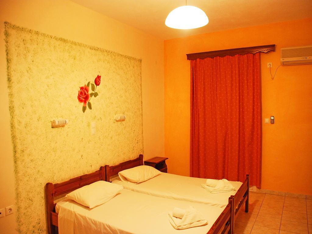 Emilia Apartments Trapezaki  Zimmer foto